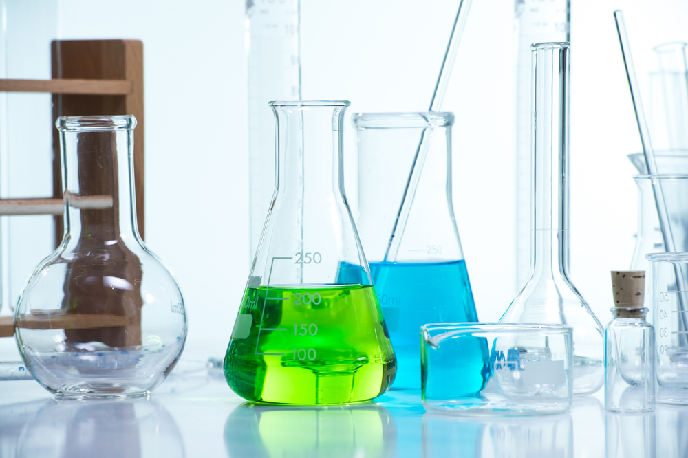 Science Note Titration curve of ethanedioic acid (oxalic acid) with